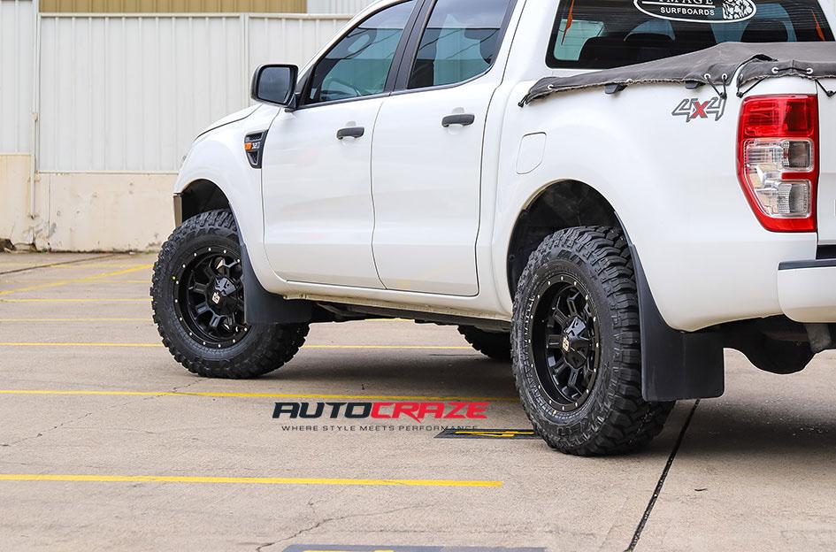 FORD RANGER HURRICANE MATTE BLACK